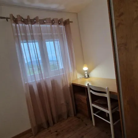 Hébergement de vacances Moradia T2 Em Bairro Pitoresco Da