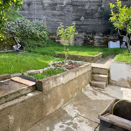 Moradia T2 Em Bairro Pitoresco Da - Cantinho Da Luz