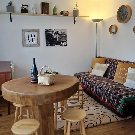 Hébergement de vacances Moradia T2 Em Bairro Pitoresco Da