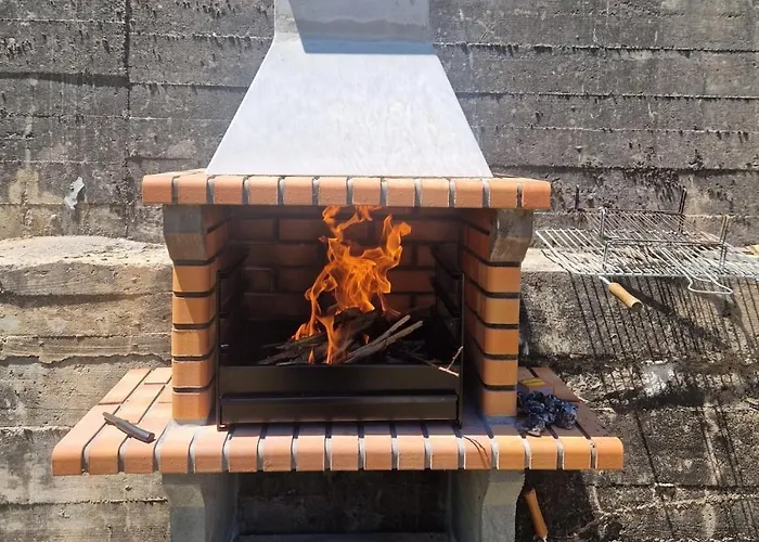 Moradia T2 Em Bairro Pitoresco Da Covilhã